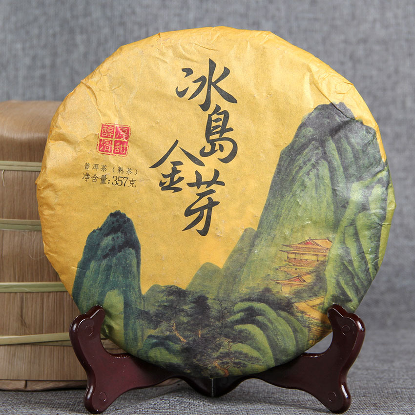 2017 Mengku Icelandic Golden bud Ancient tree tmavý puerh koláč 357g