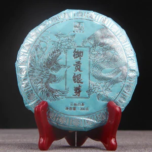 2021 Yunnan Tribute Silver Sprout Bílý Puerh koláč 200g